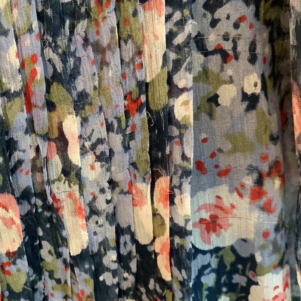 100% Silk Joie Floral Print Dress - Picture 11 of 11